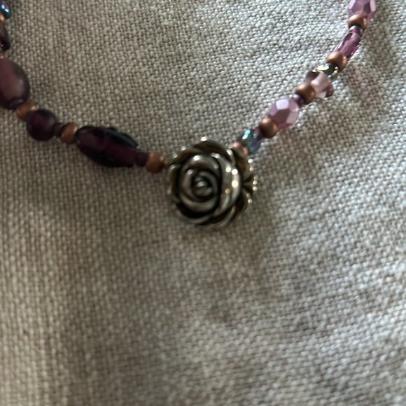 Necklace - Picture 2 of 4